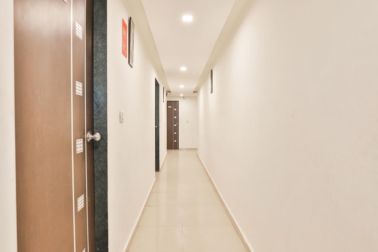 Oyo 4605 Hotel Aakarsh ダラムシャーラー エクステリア 写真